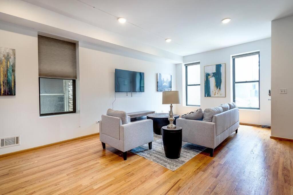 Goose Island Central Downtown Prime Location With Access To Patio Chi - 1 Chicago Buitenkant foto